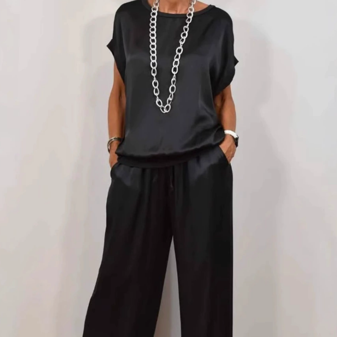 Nerea | Conjunto de top y pantalón palazzo en crema satinado
