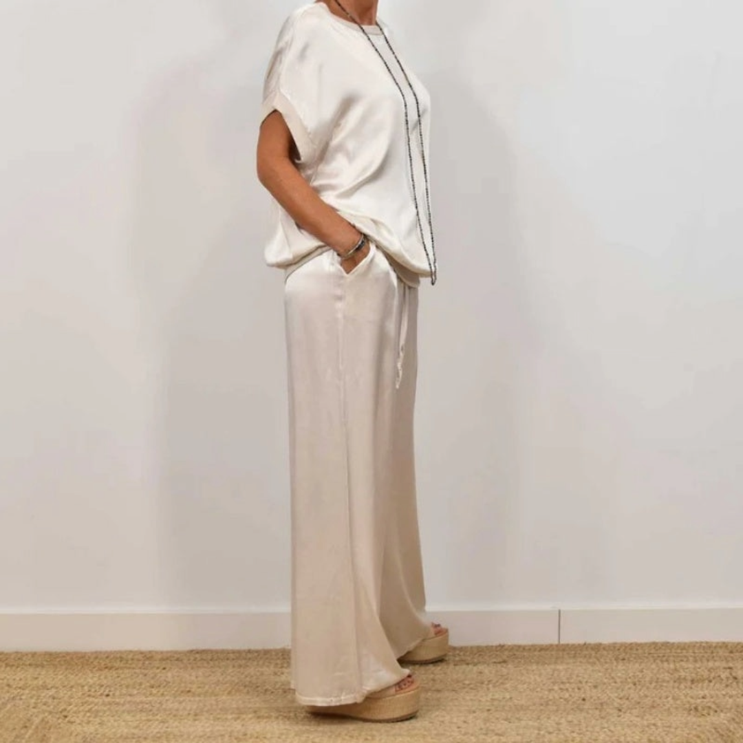 Nerea | Conjunto de top y pantalón palazzo en crema satinado