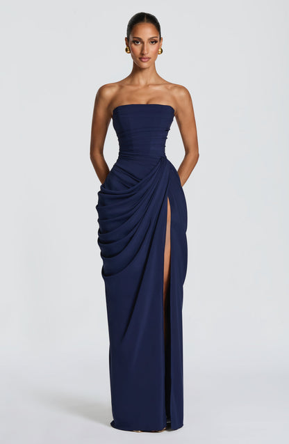 Valentina | Vestido maxi sin tirantes con corset y drapeado asimétrico